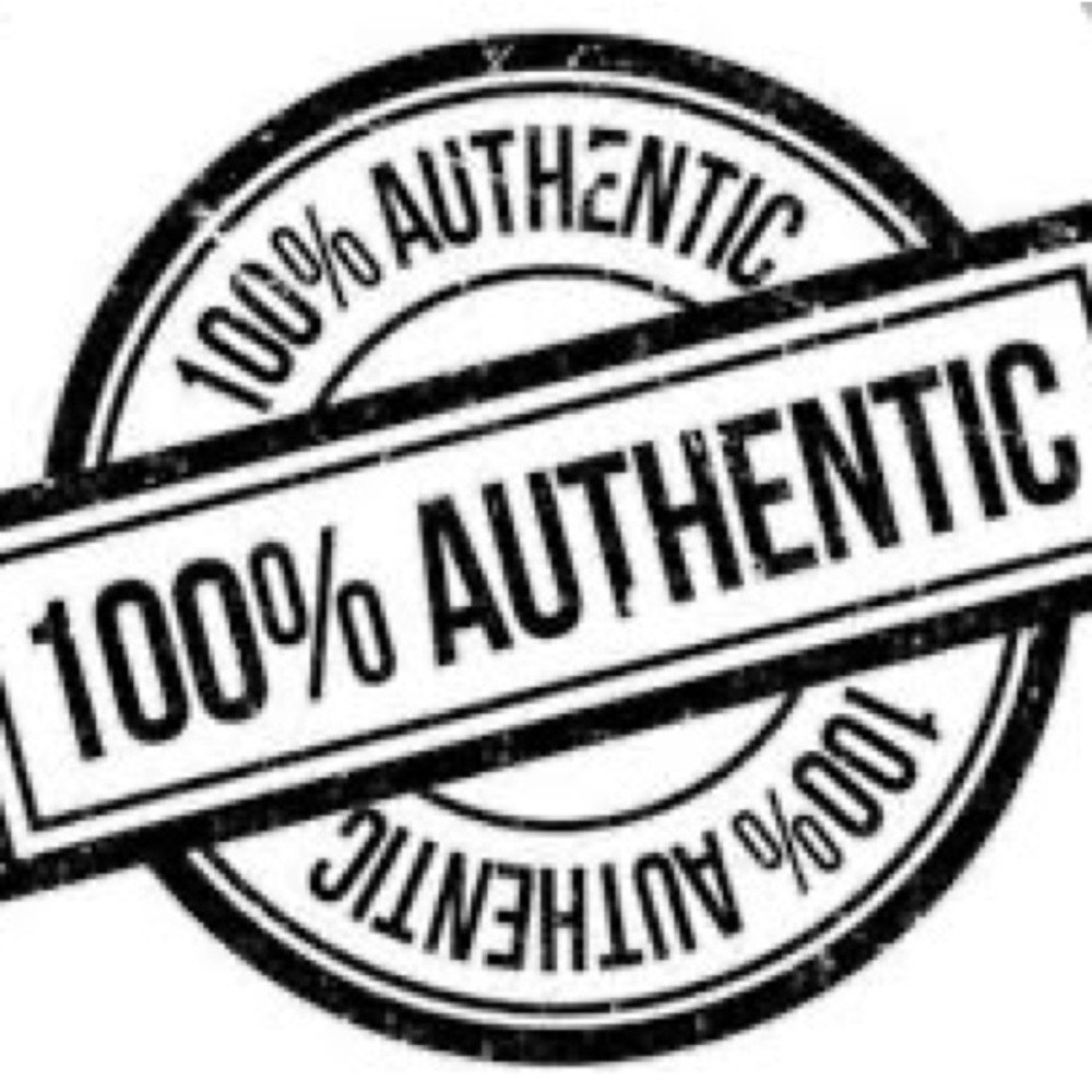 100% authentic designer items or your money back! ♥️🌹